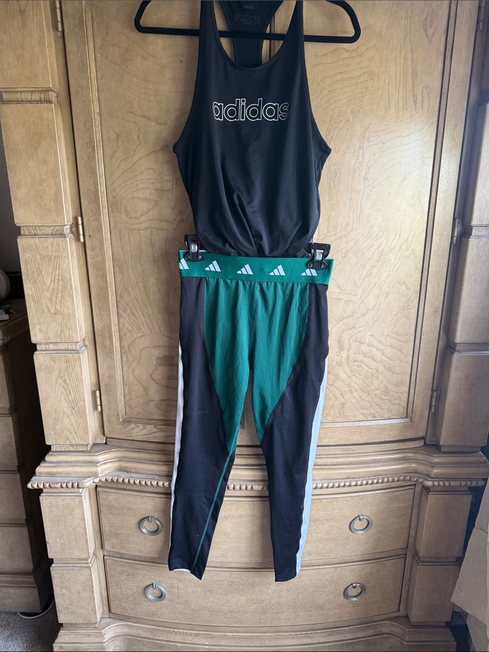 ADIDAS 🔥Black & Green Colorblock Leggings with Logo Waistband